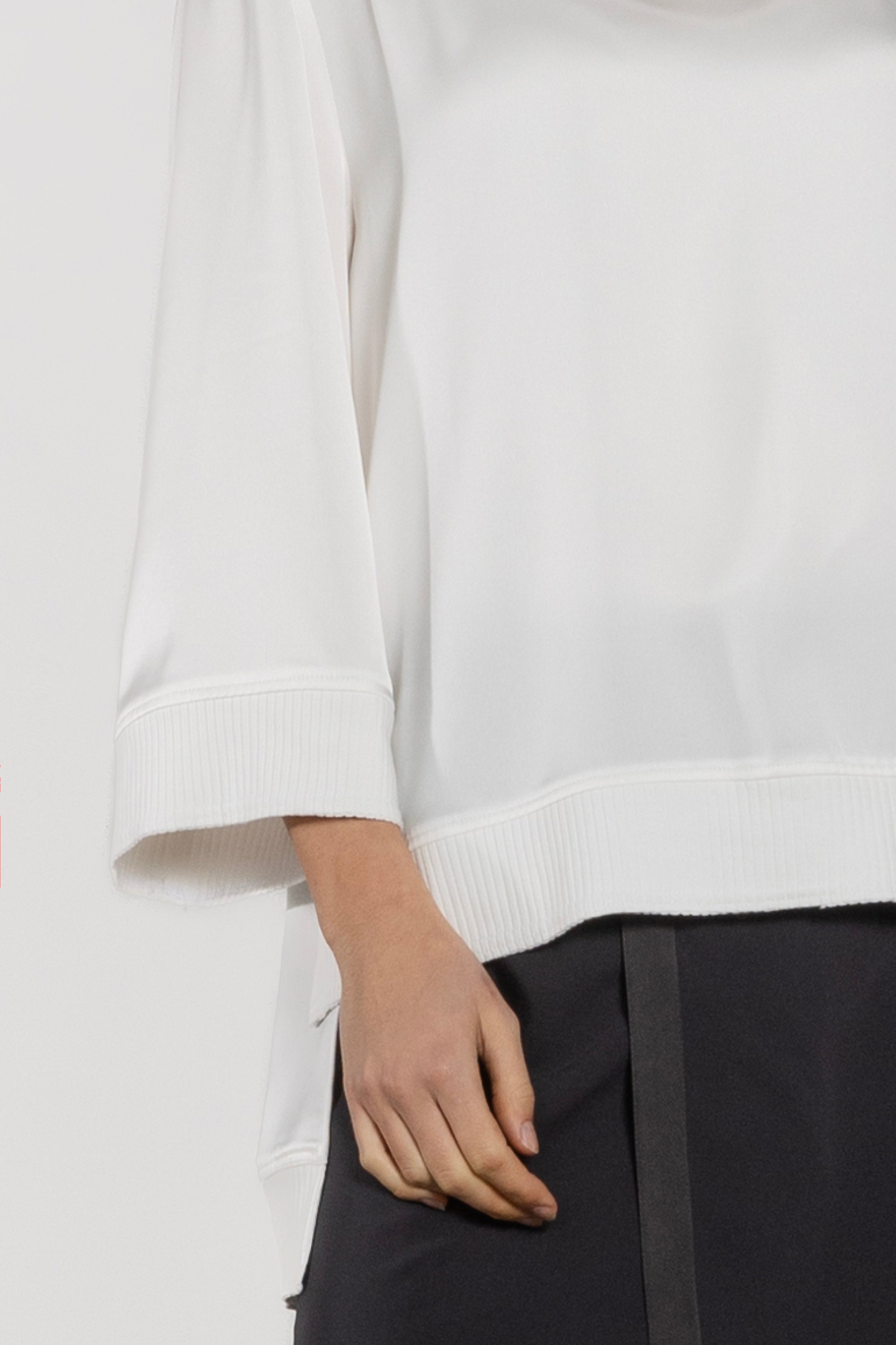 Base High-Low Hem Top