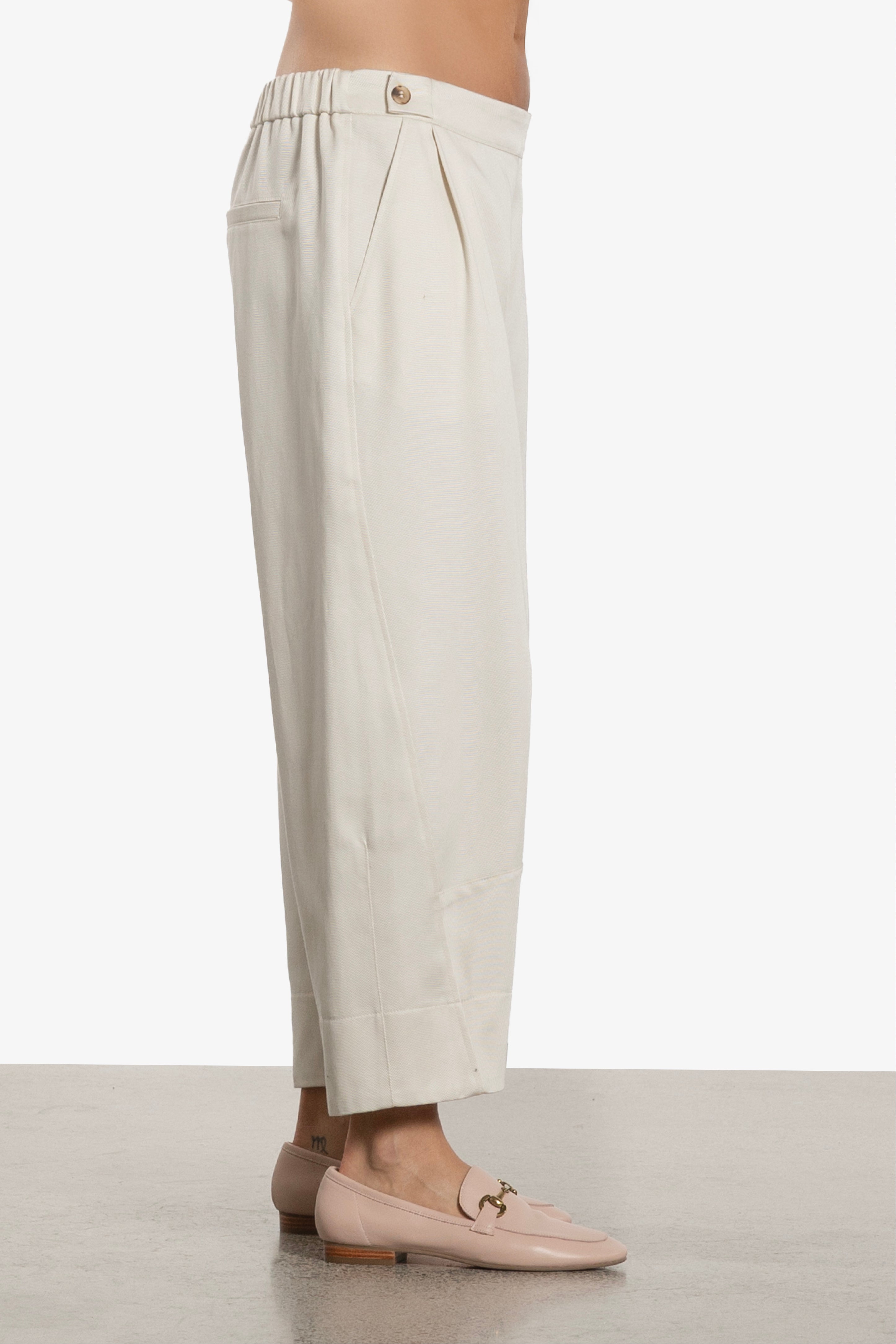 Bella Barrel Leg Cropped Pant