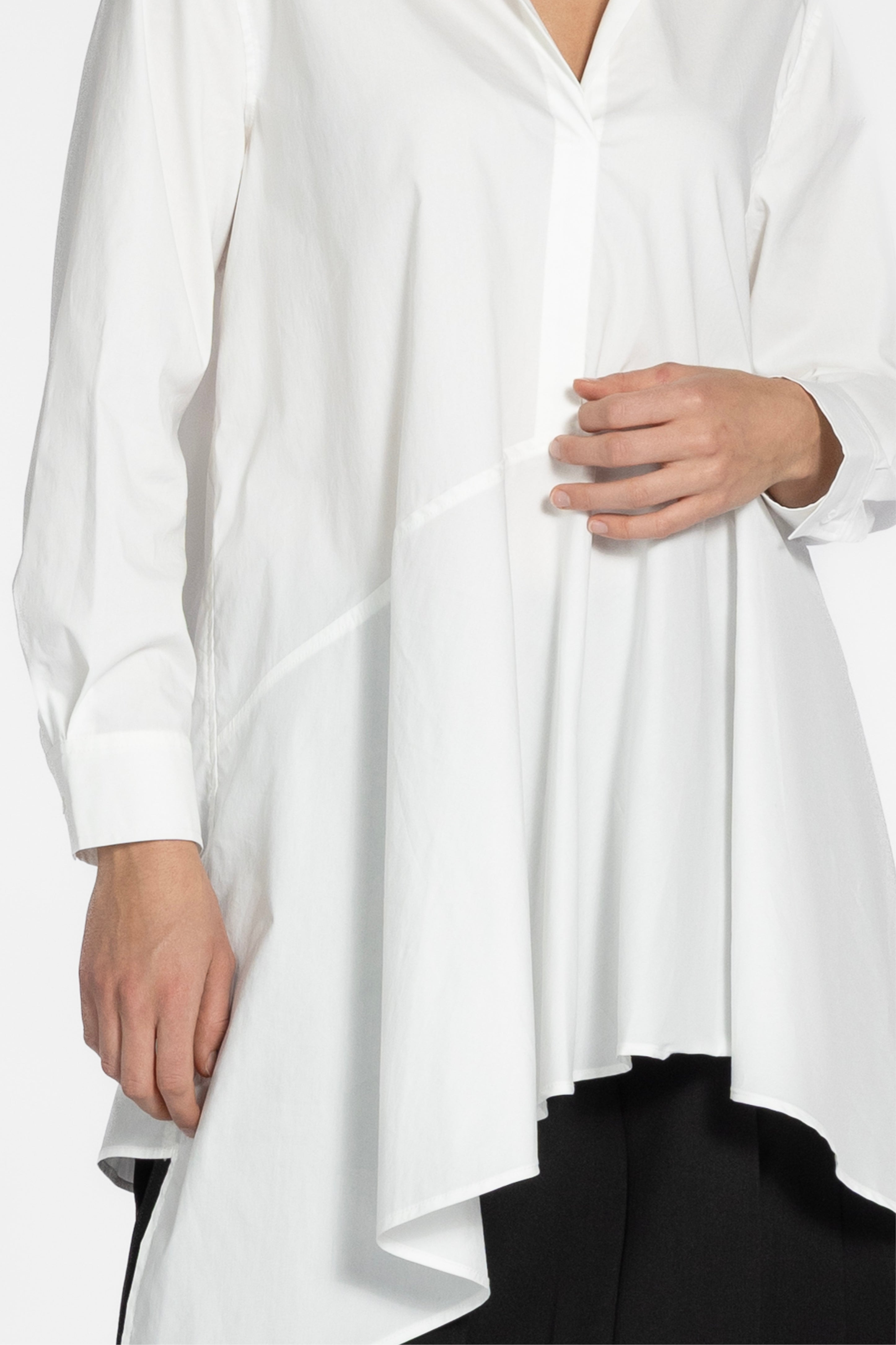 Bosley Asymmetrical Hem Shirt