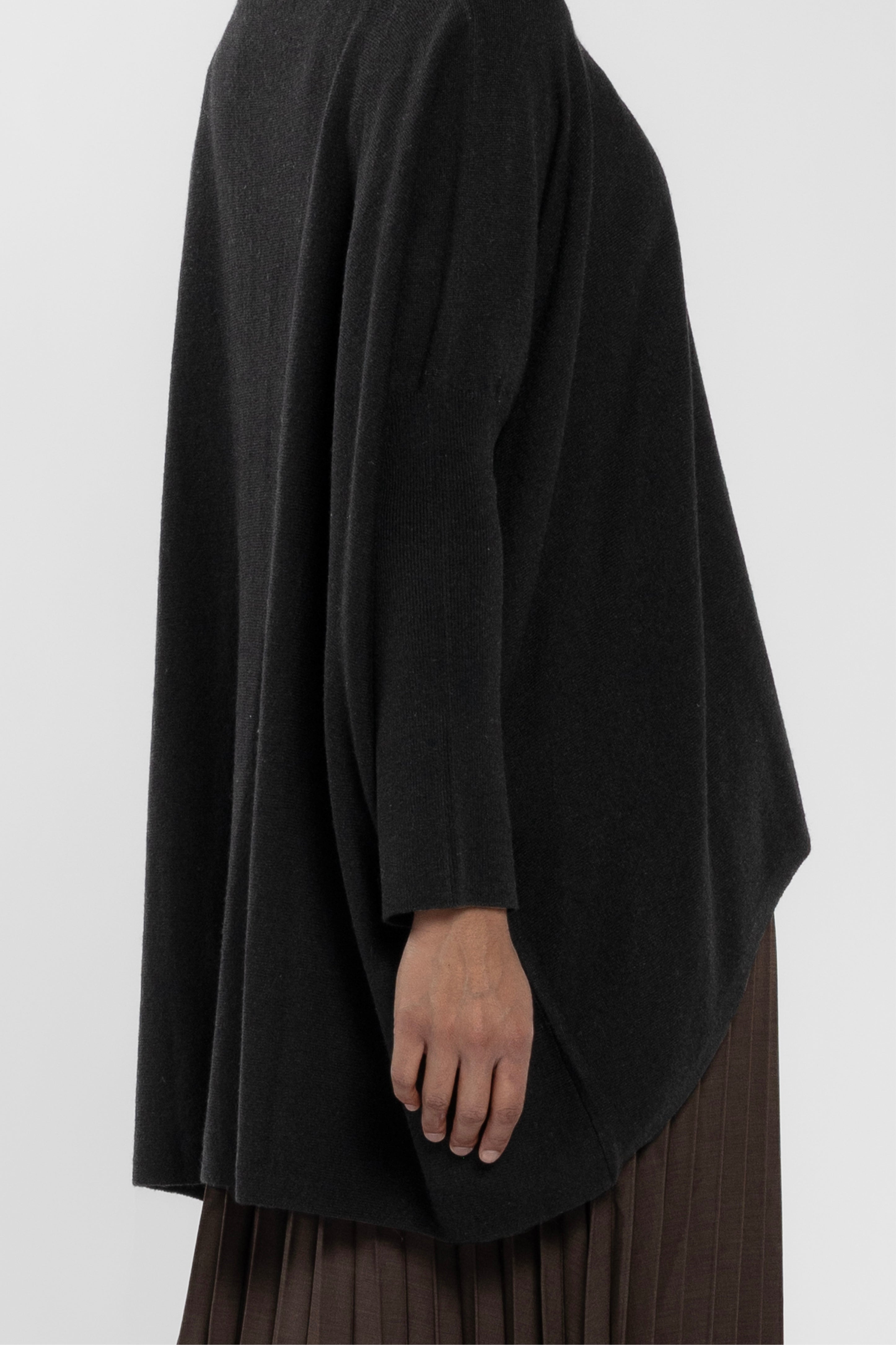 Cece Dropped Shoulder Long Sleeve Top
