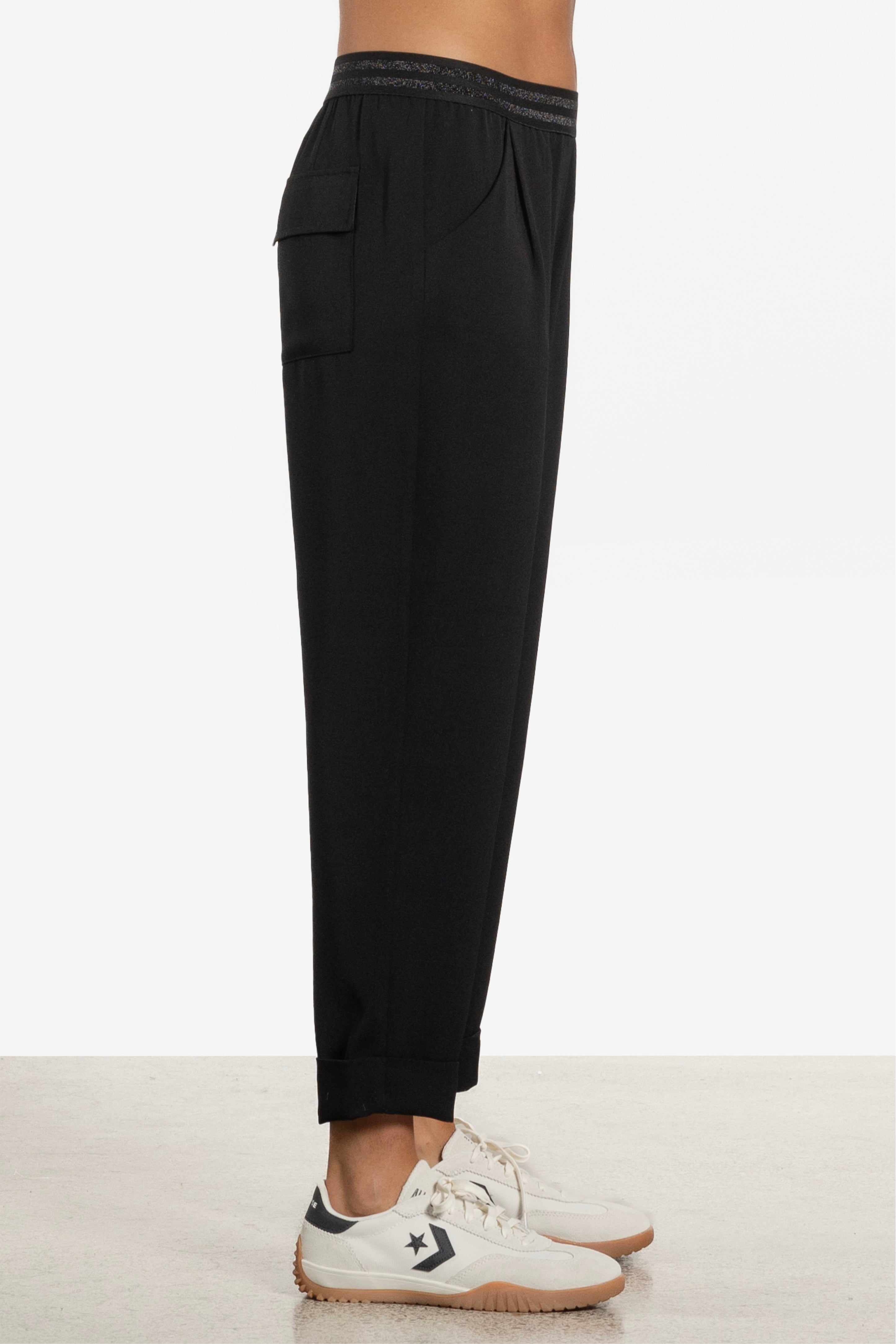 Conner Tapered Rolled Hem Pant