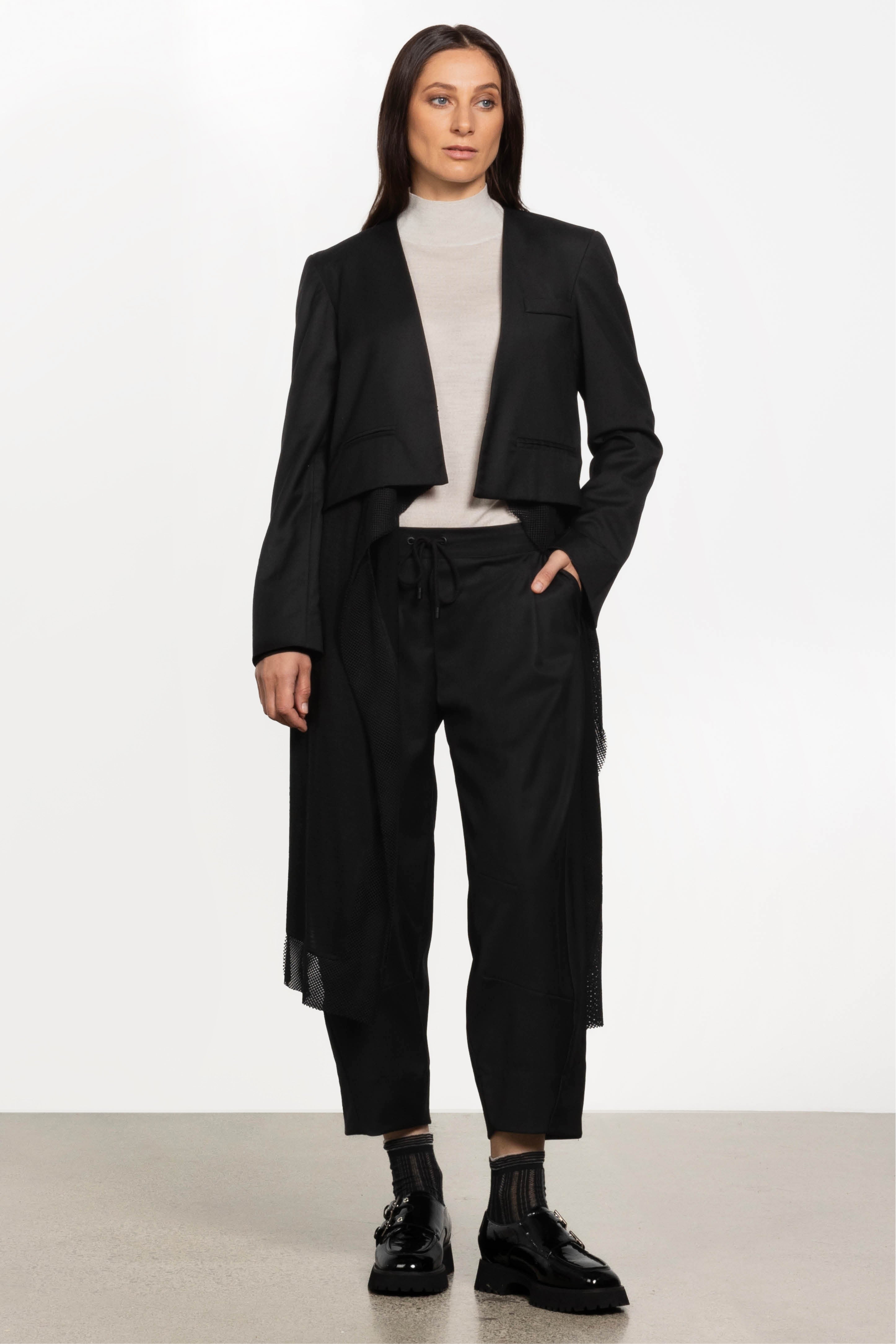 Fusion Barrel Leg Cropped Pant
