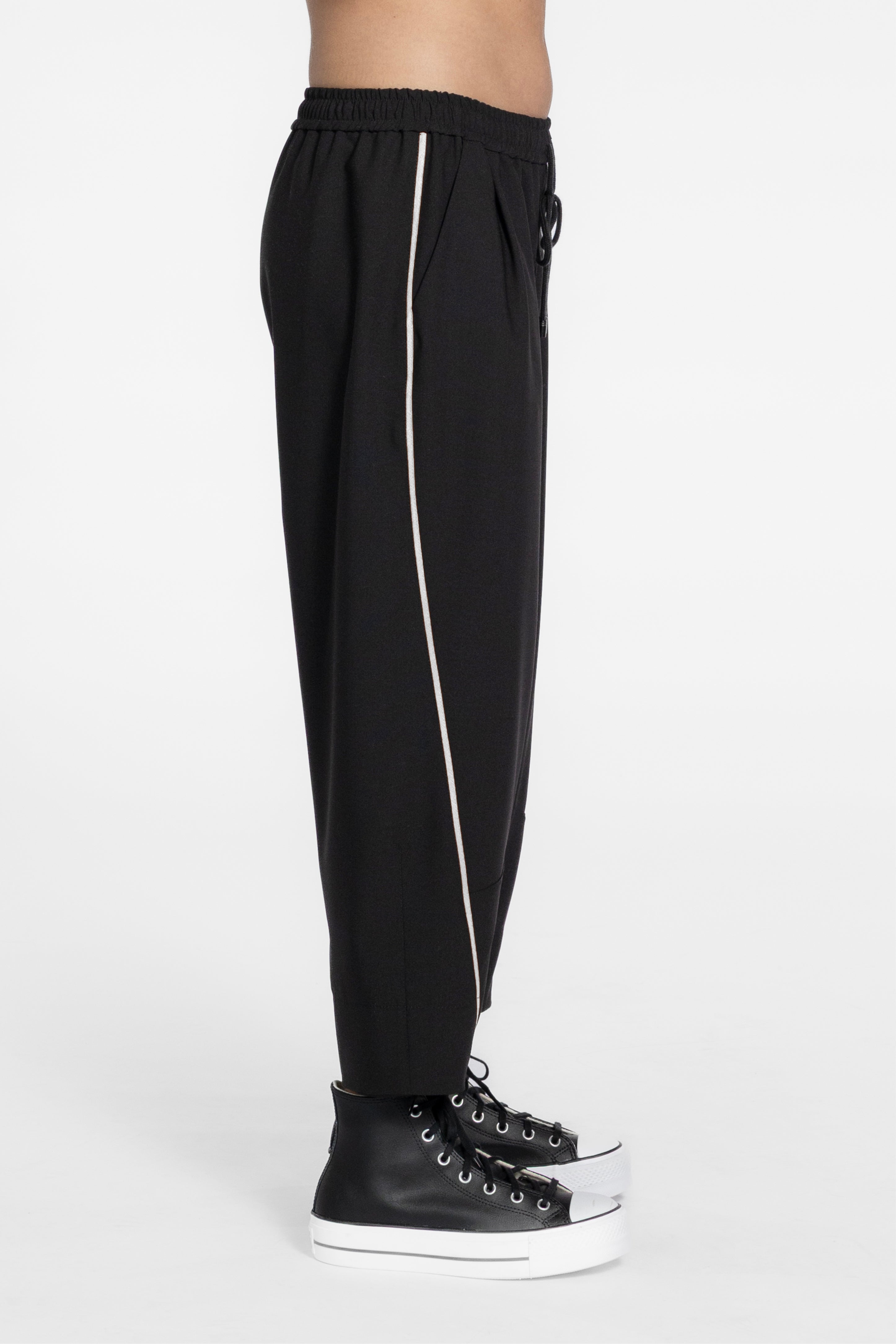 Jimmy Barrel Leg Pant