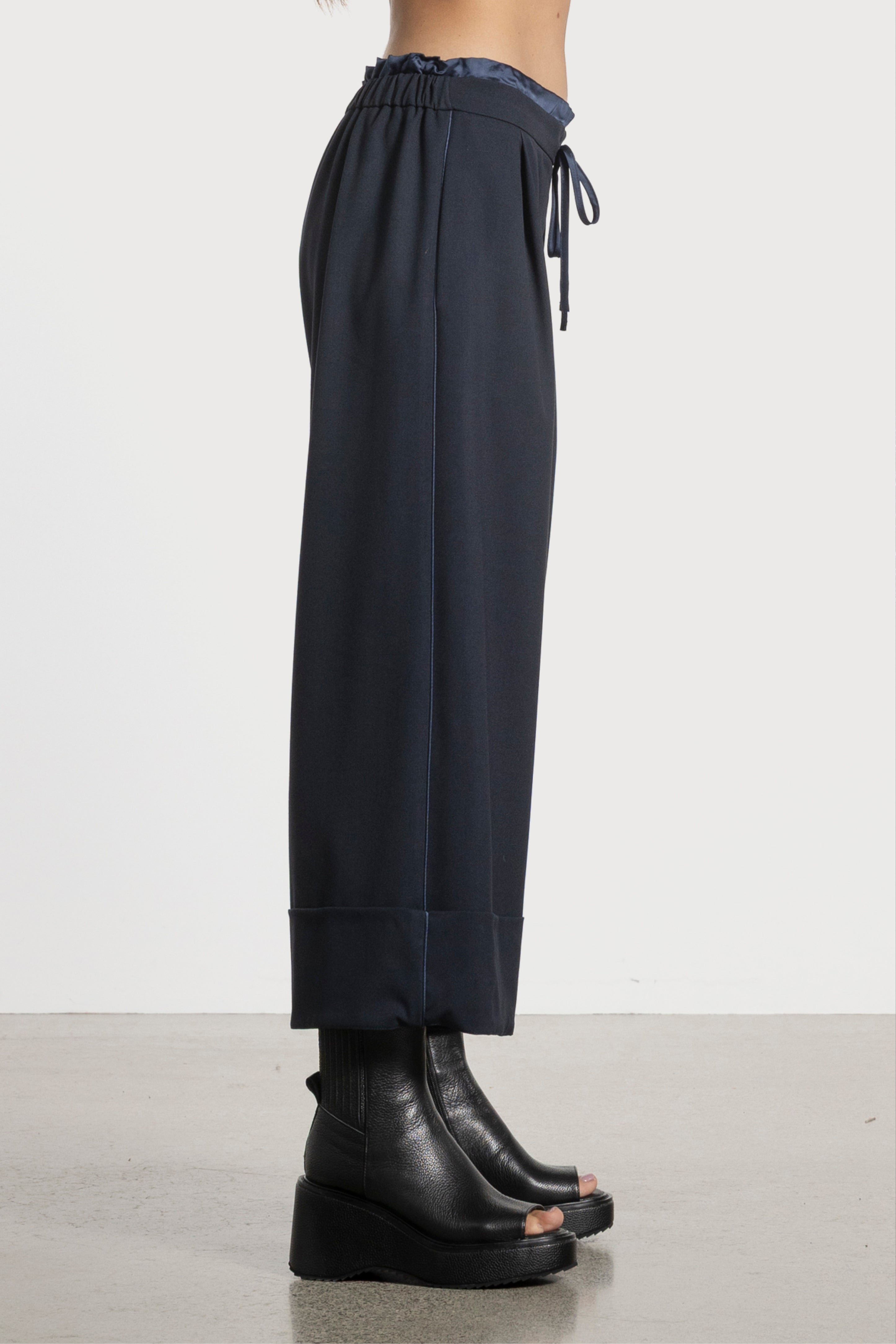 Lanzo Wide Leg Cropped Pant