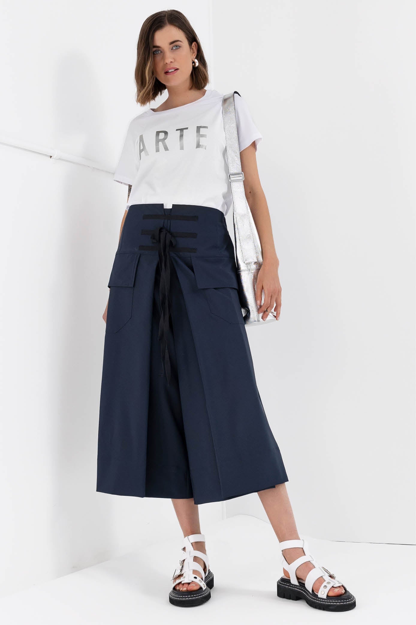 Lexi Wide Leg Cropped Pant
