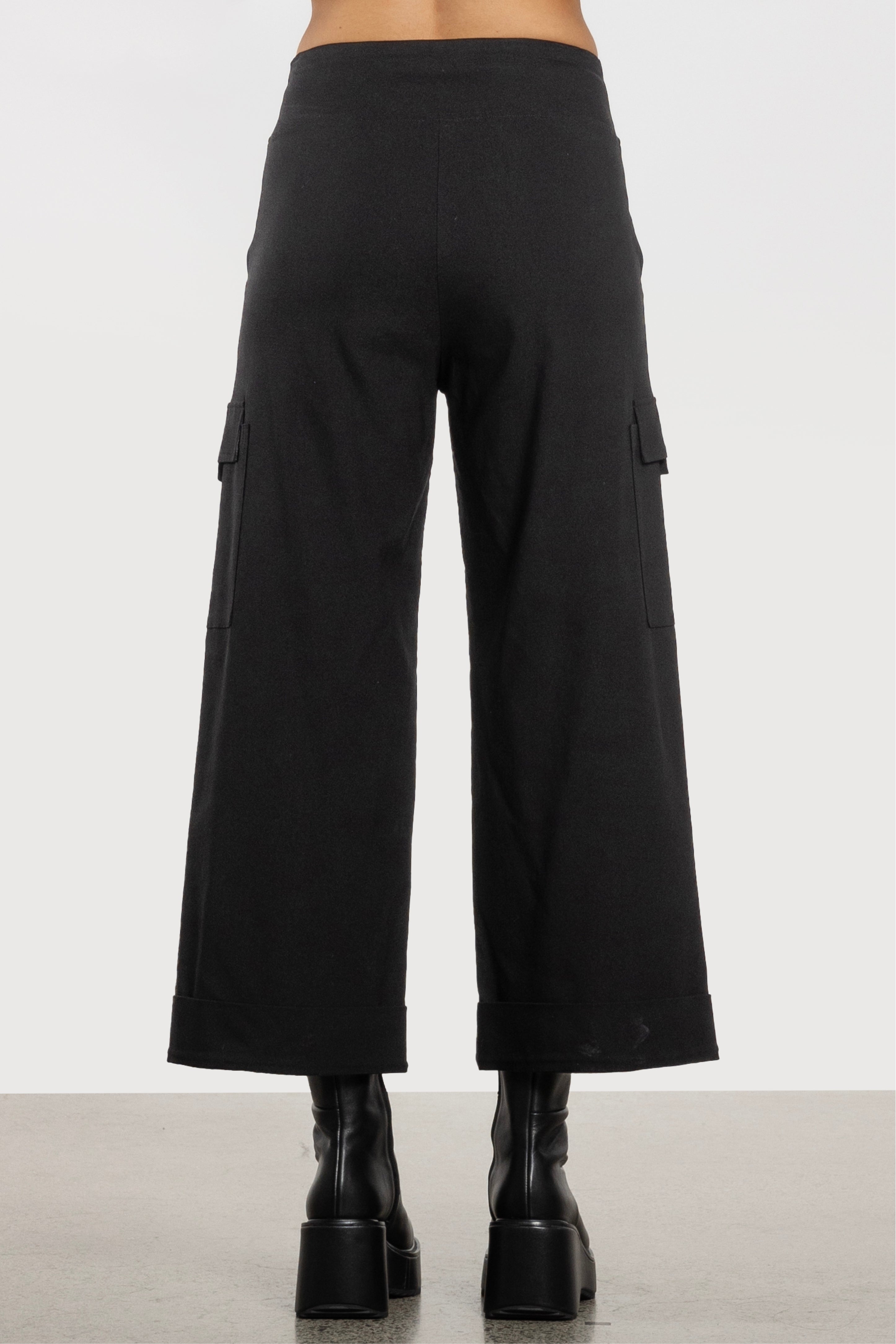 Logan Wide Leg Cropped Pant