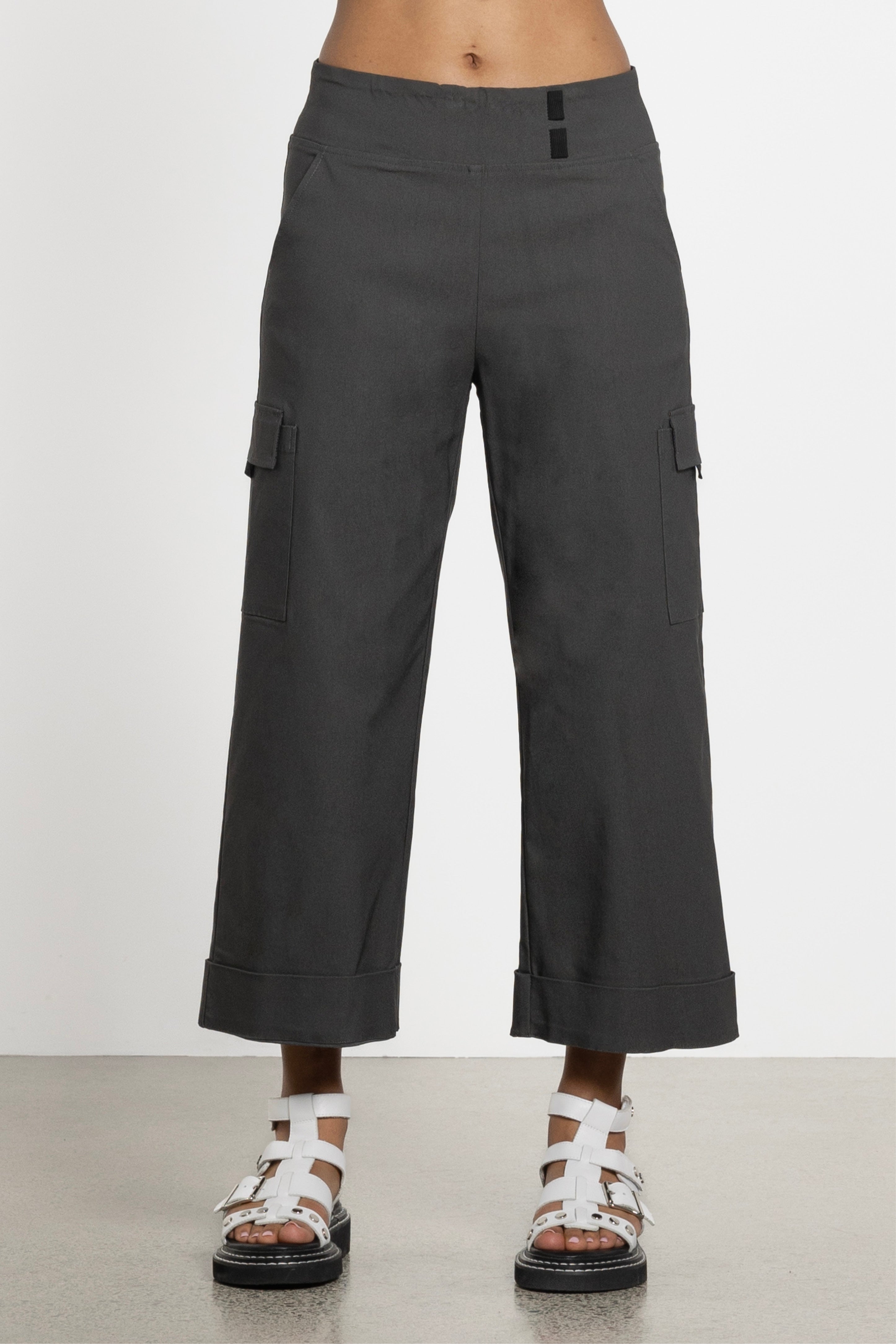 Logan Wide Leg Cropped Pant