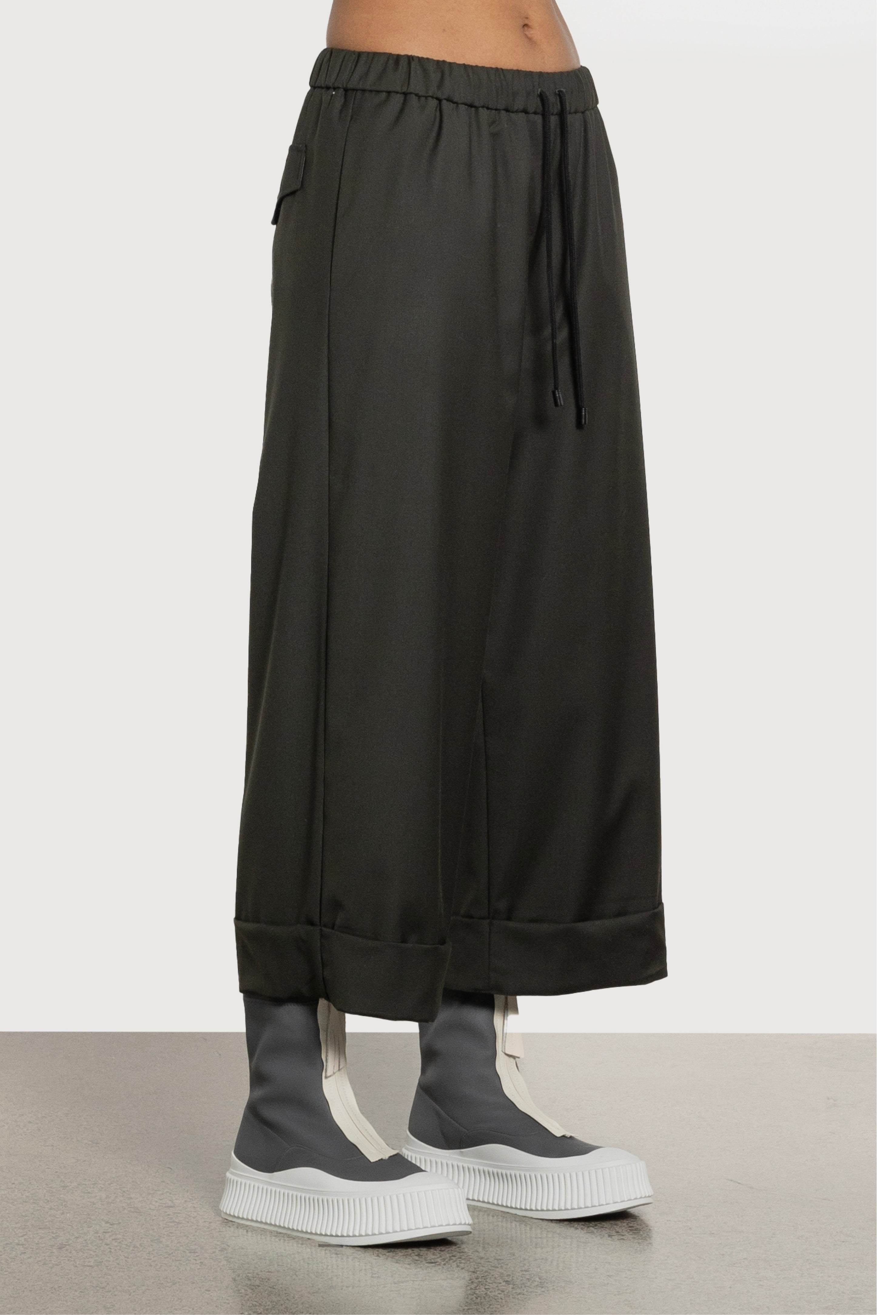 Logic Wide Leg Cropped Pant