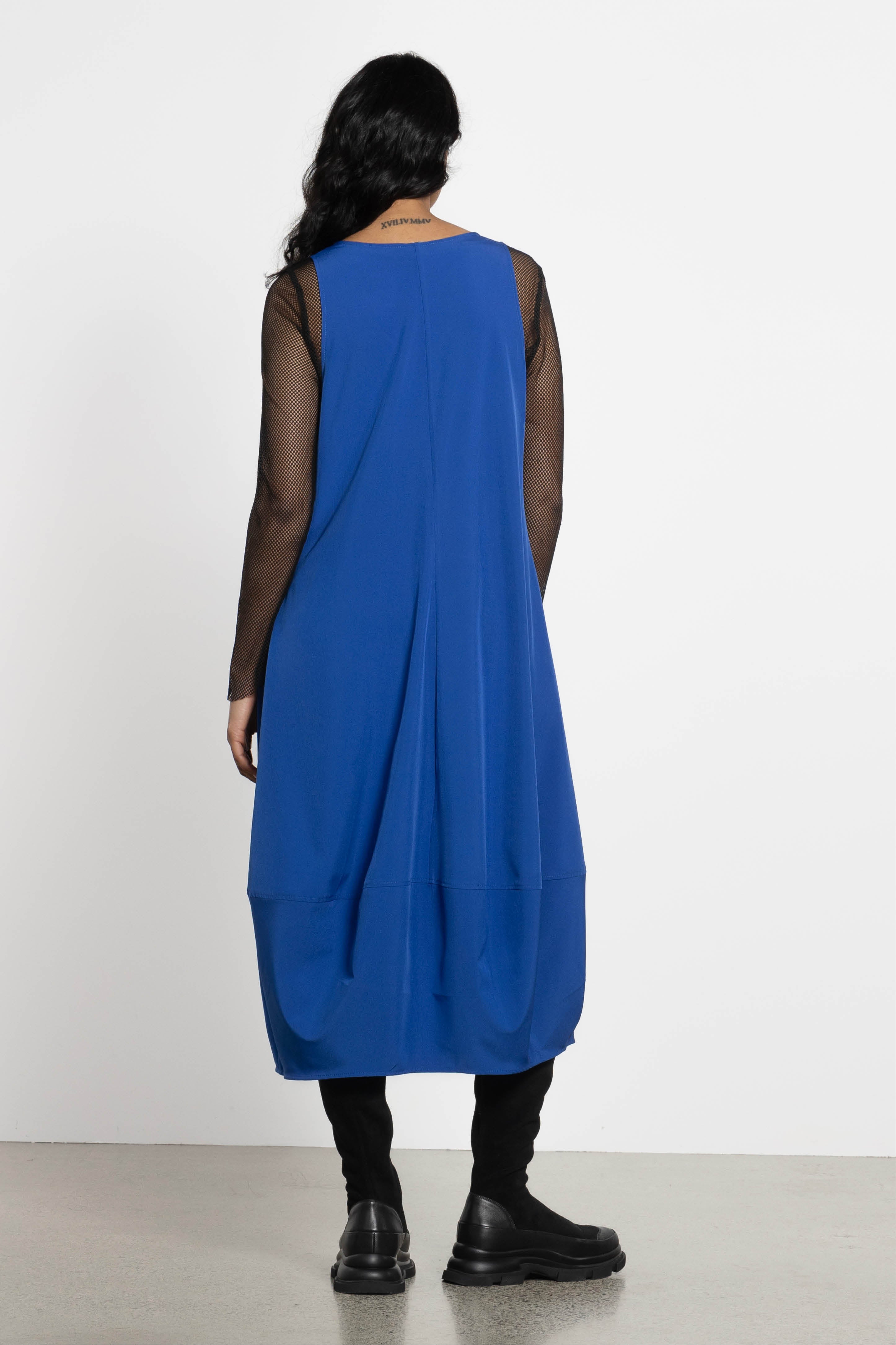 Marianne V-Neck Sleeveless Dress