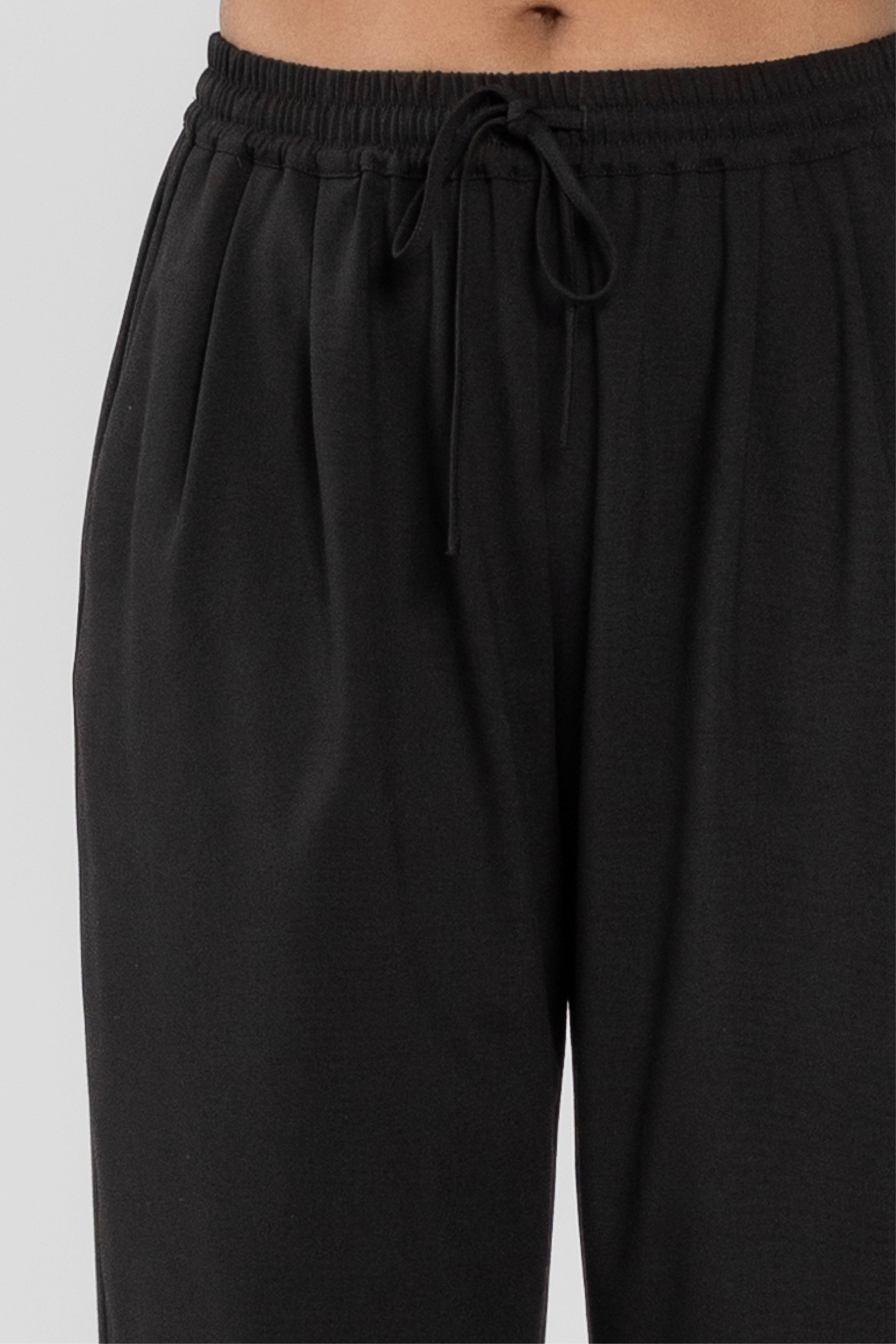 Omega Tapered Rolled Cuff Pant