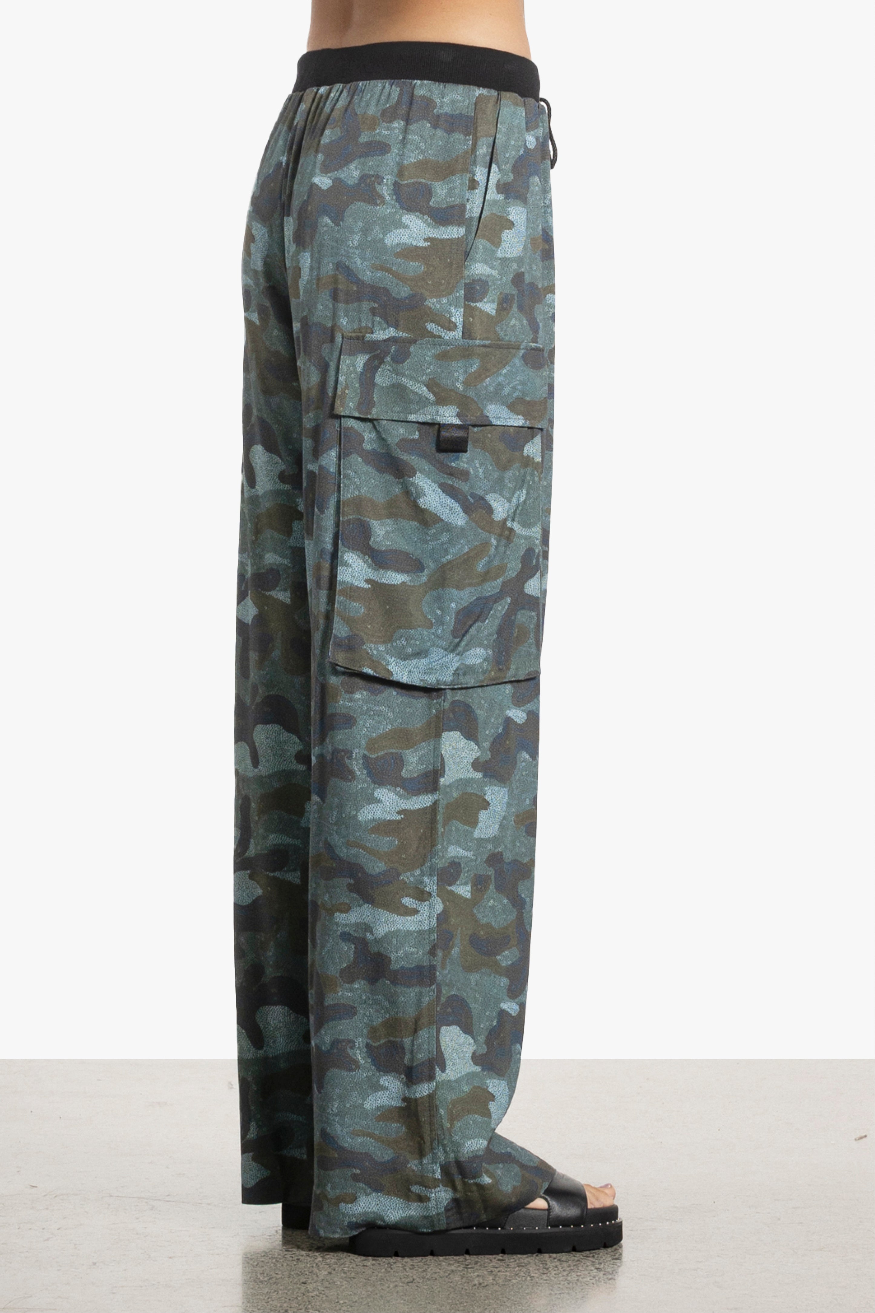 Republic Print Wide Leg Cargo Pant