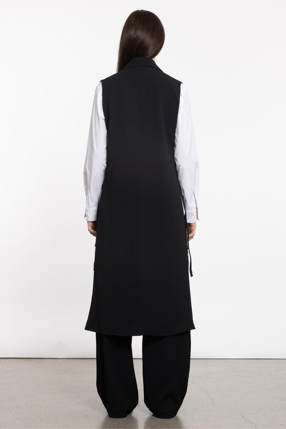 Rowena Sleeveless Split Side Jacket