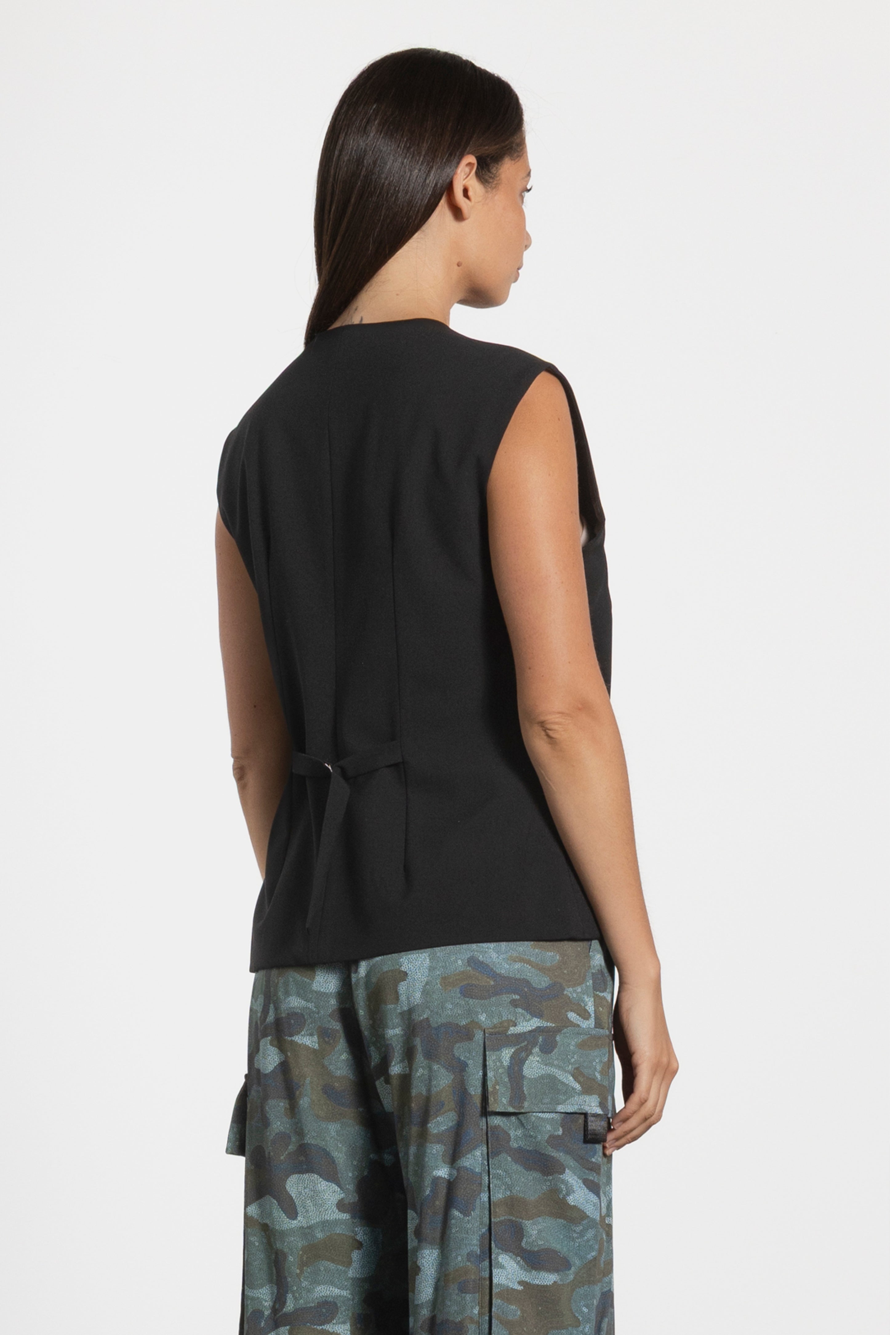 Santina V-Neck Lined Waistcoat