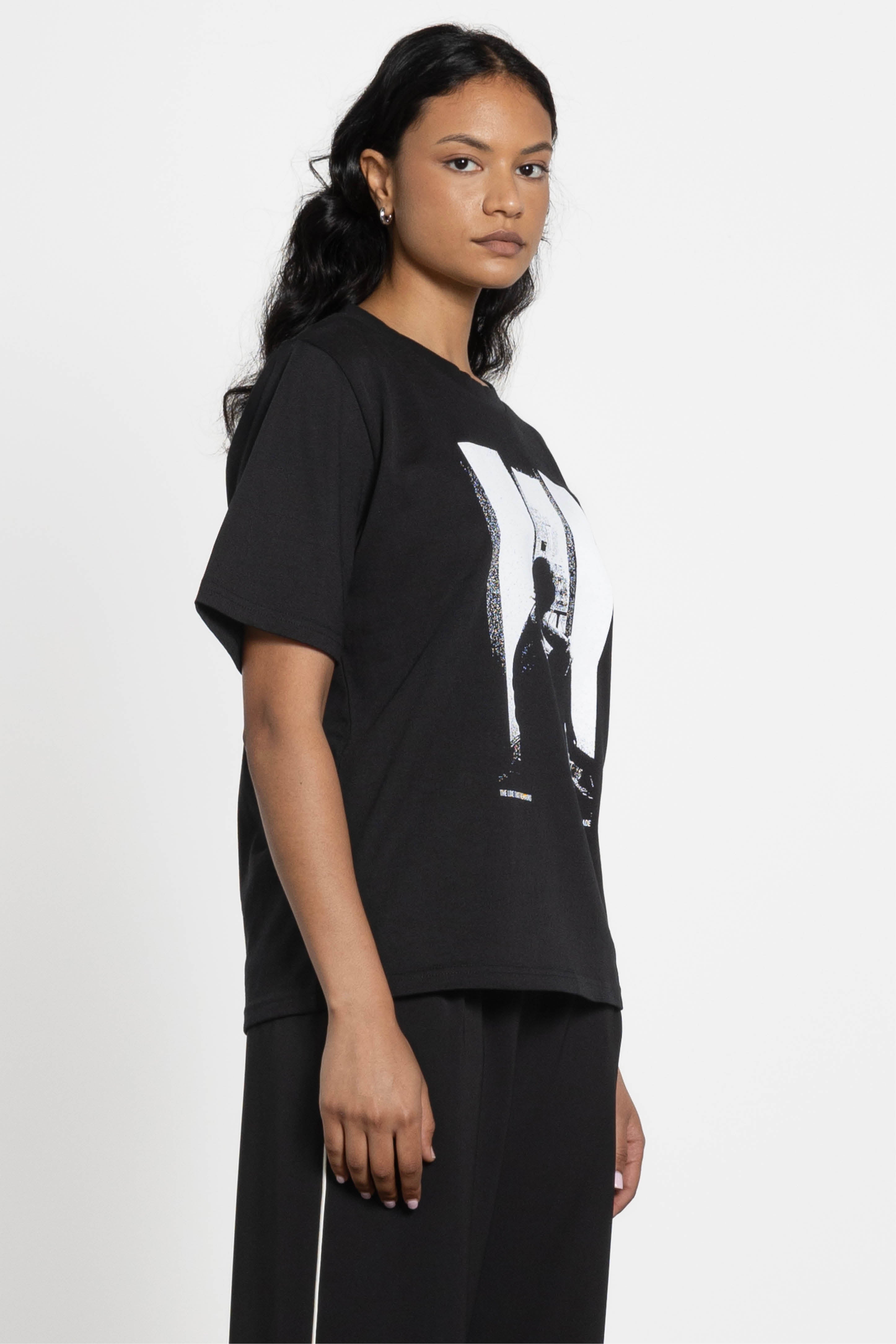 Girl In The Window Tee