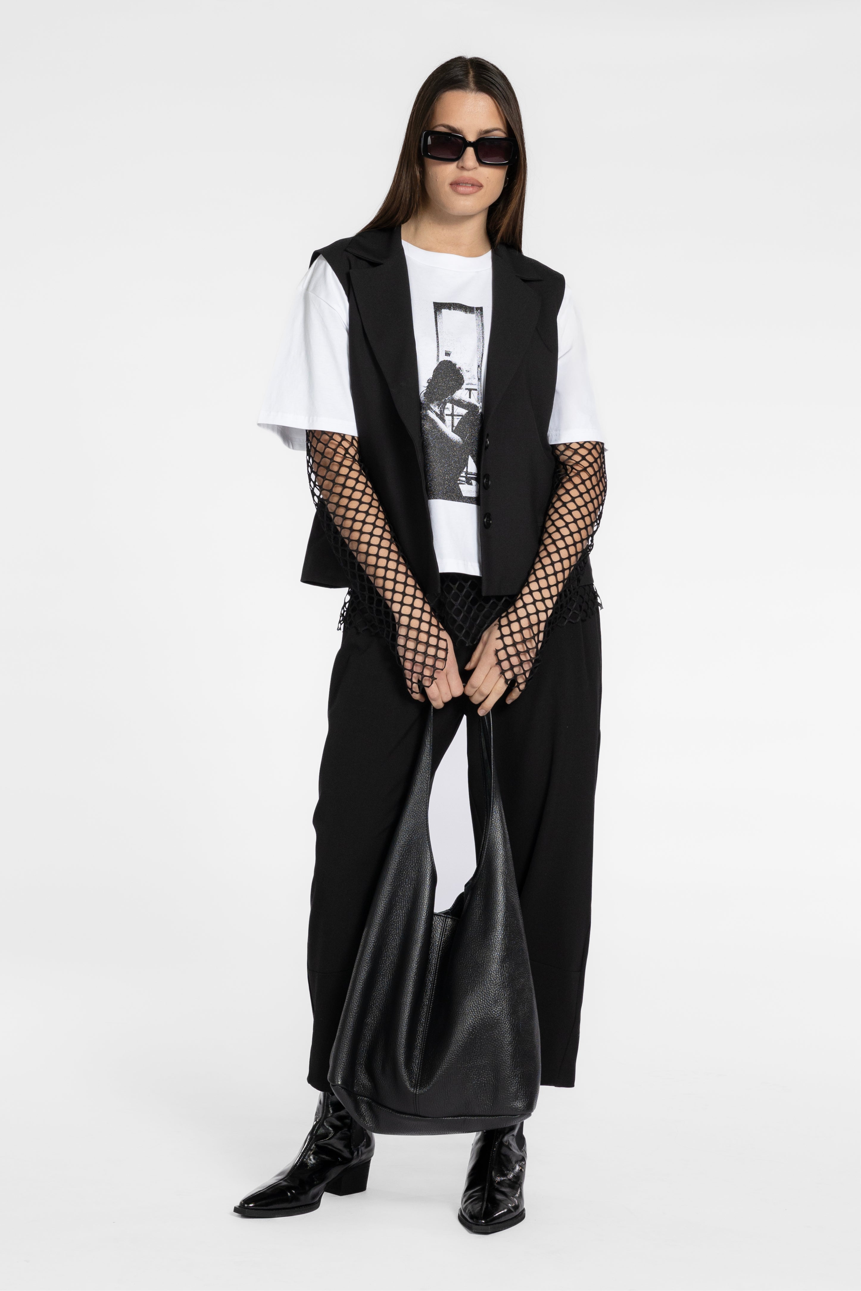 Girl In The Window Tee