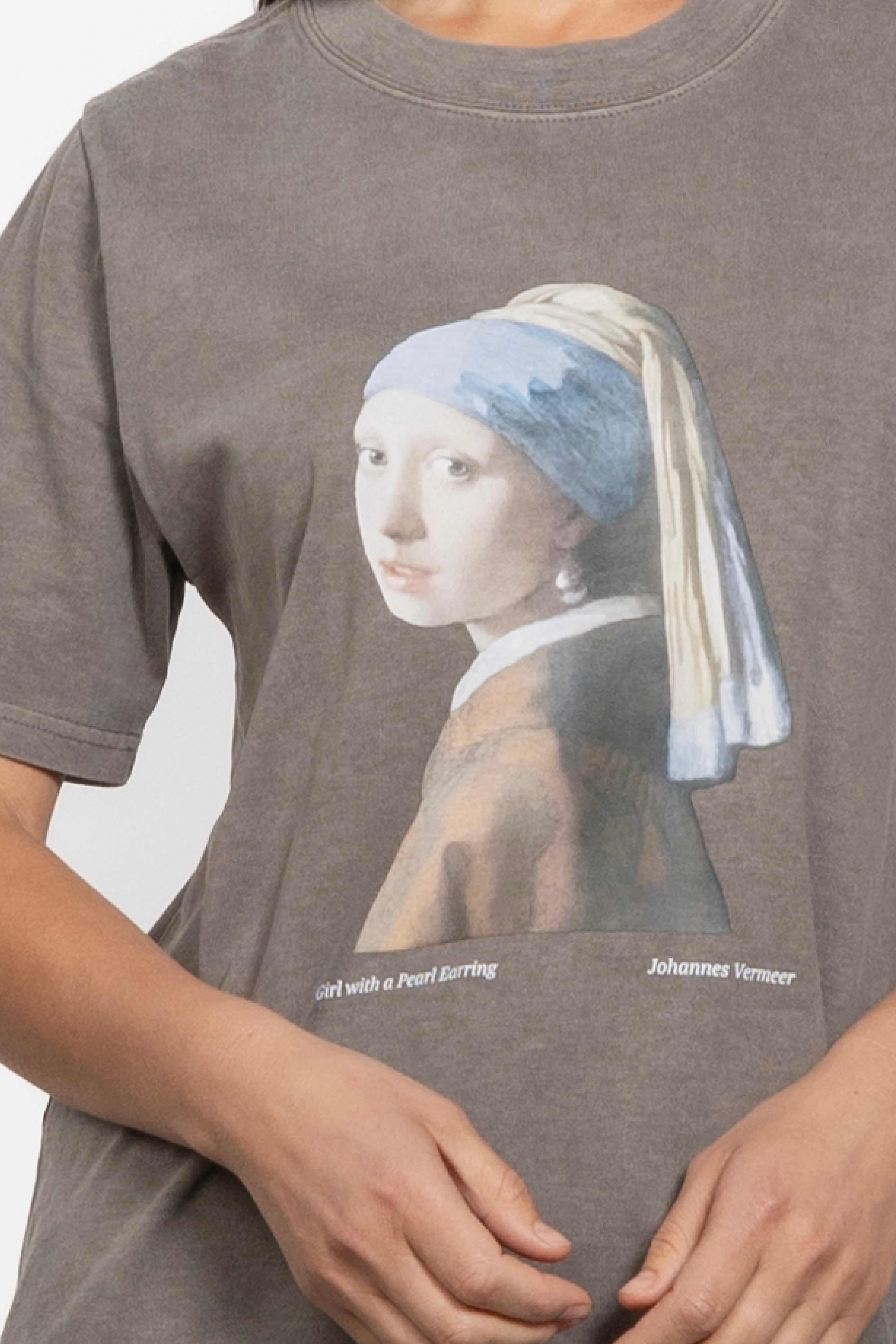 Girl With The Pearl Tee