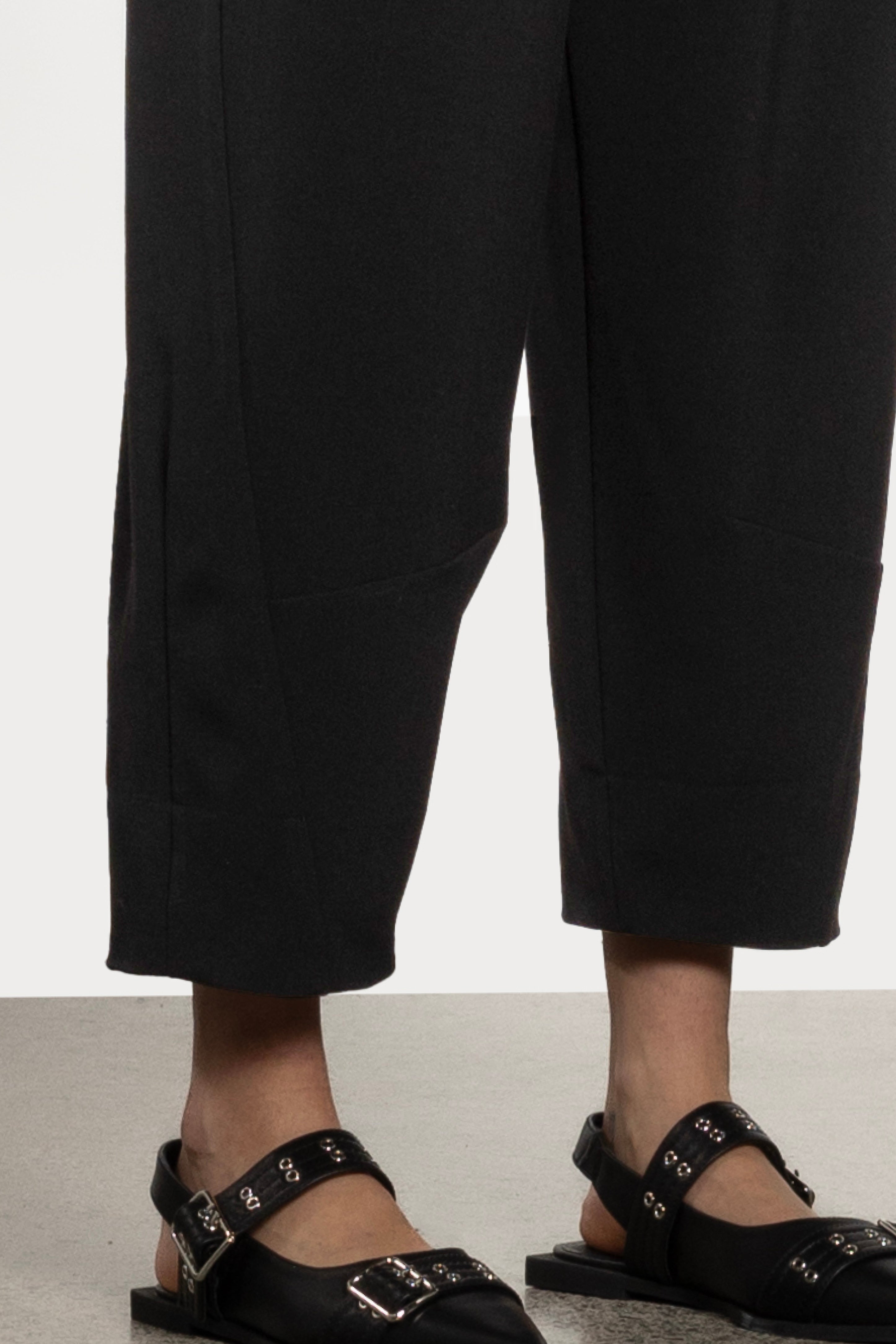 Union  Barrel Leg Cropped Pant