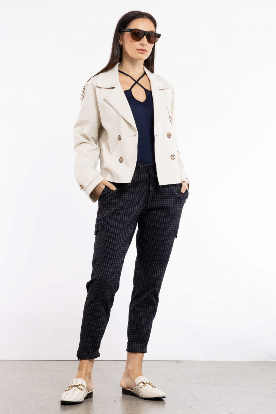 Voltage Top