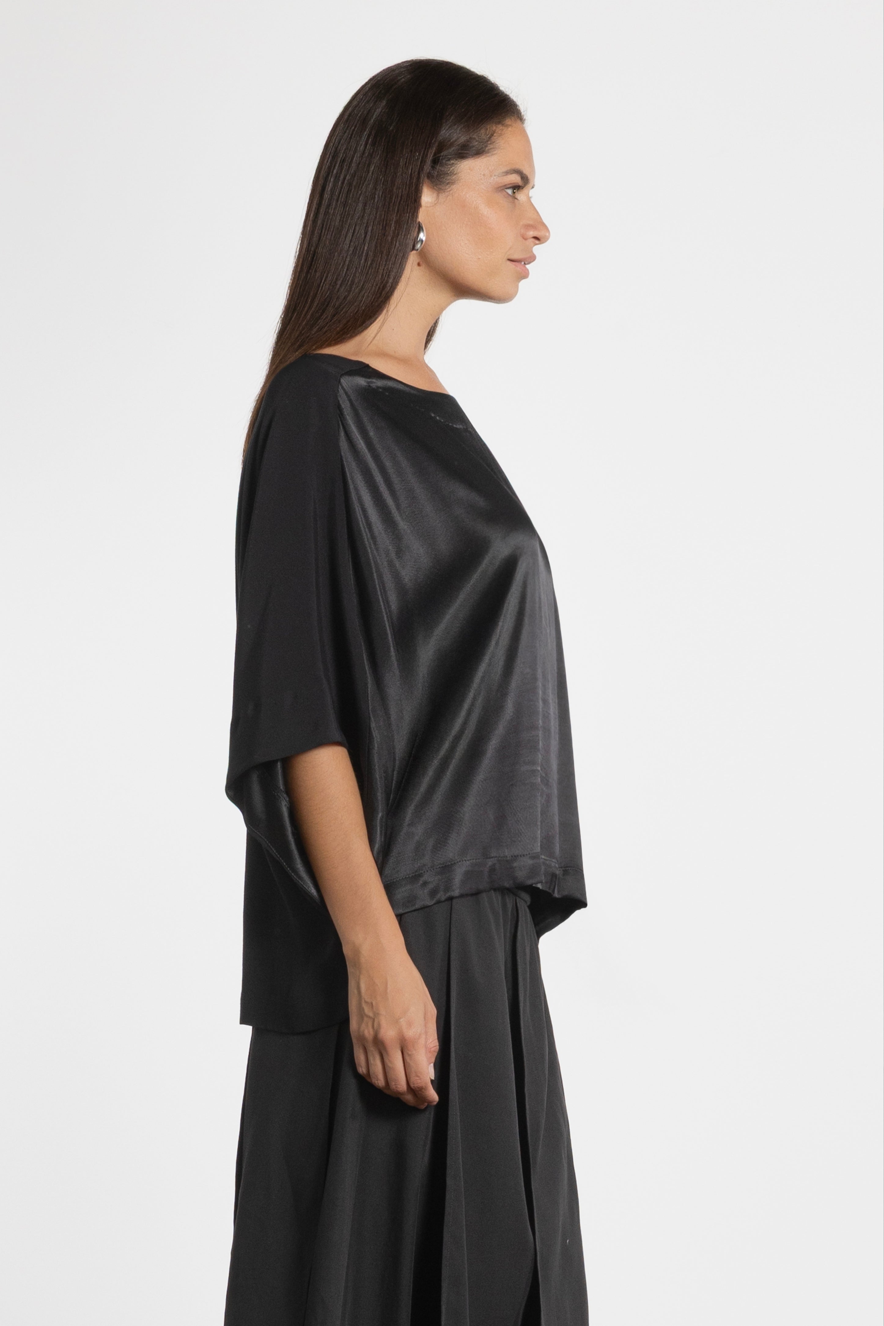 Zoned Batwing Sleeve Top
