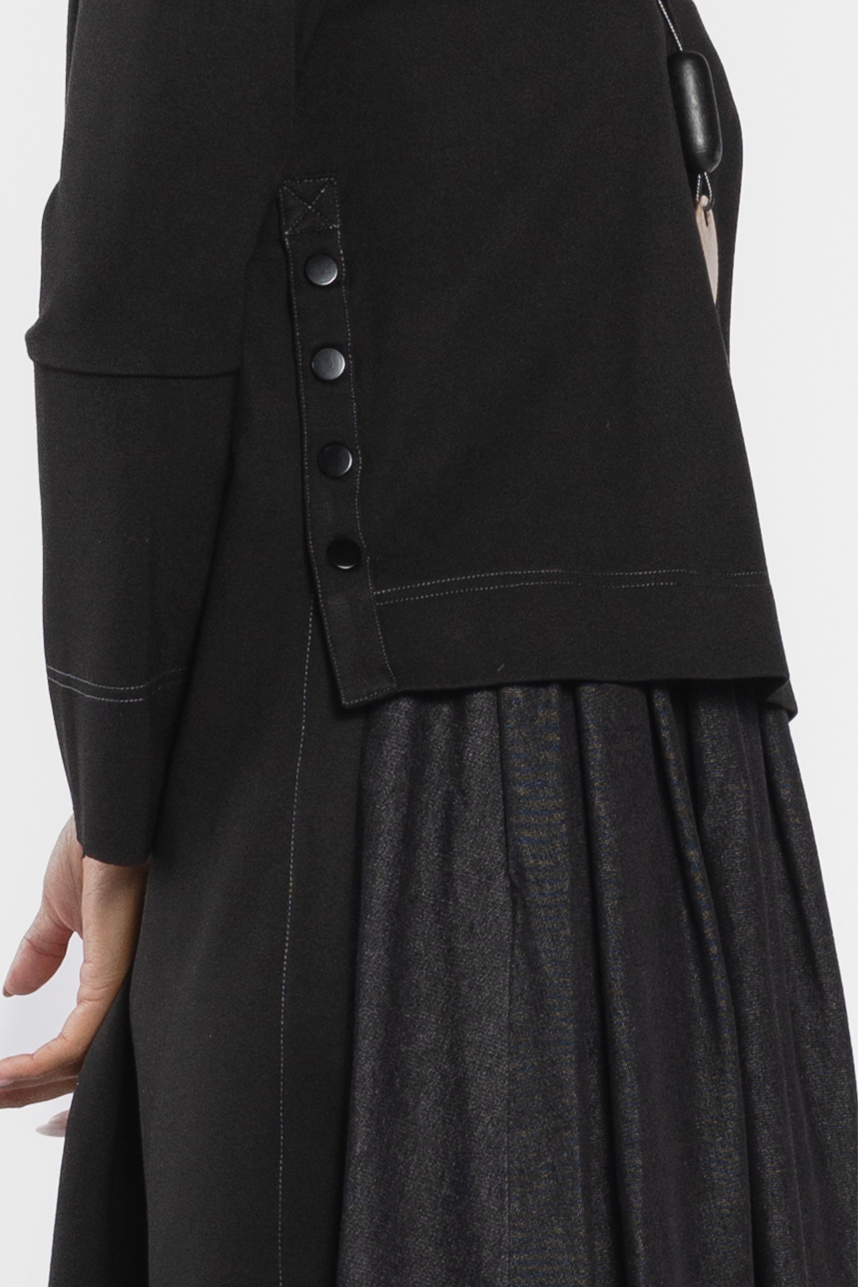 Reece Hi-Low Long Sleeve Top