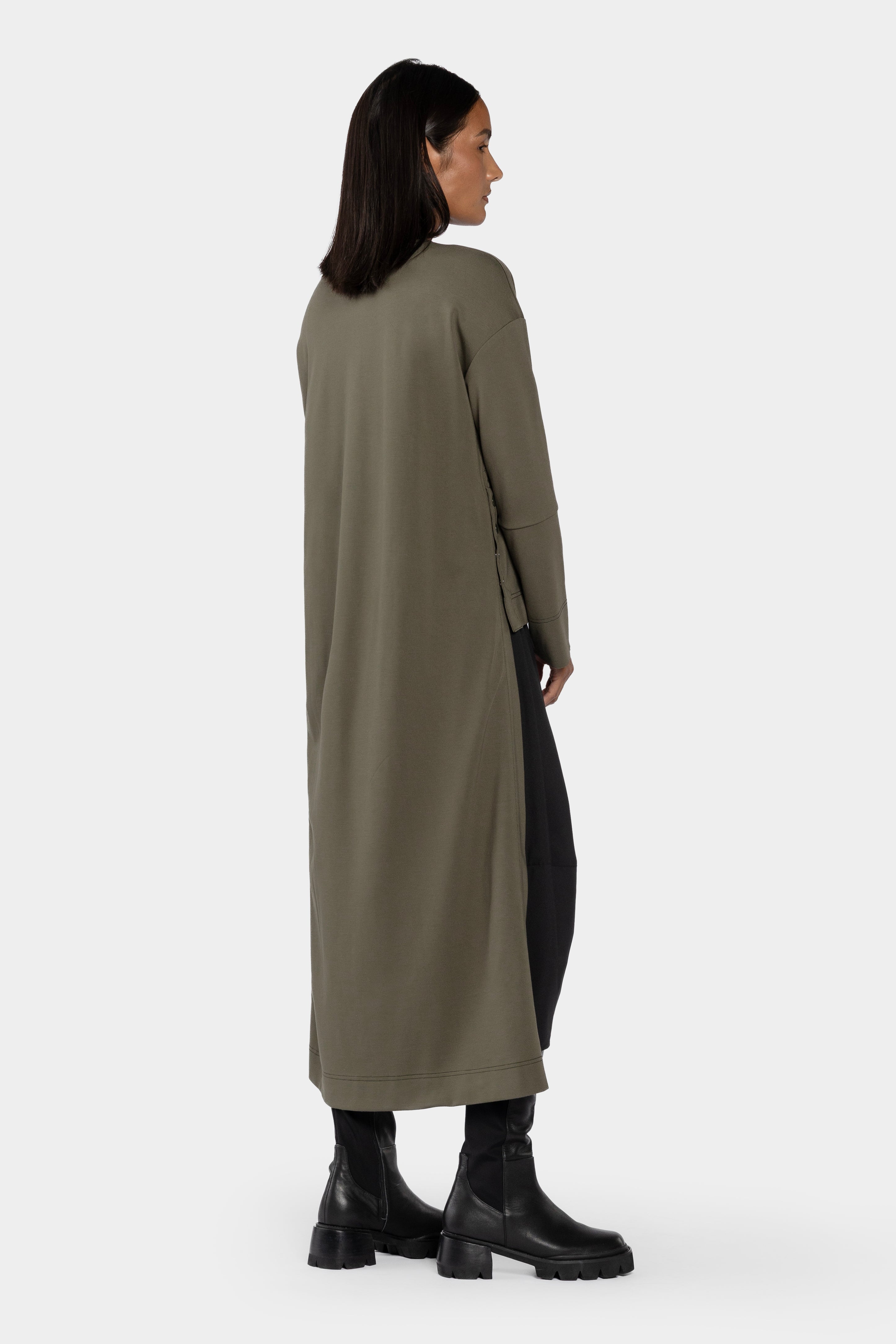 Reece Hi-Low Long Sleeve Top