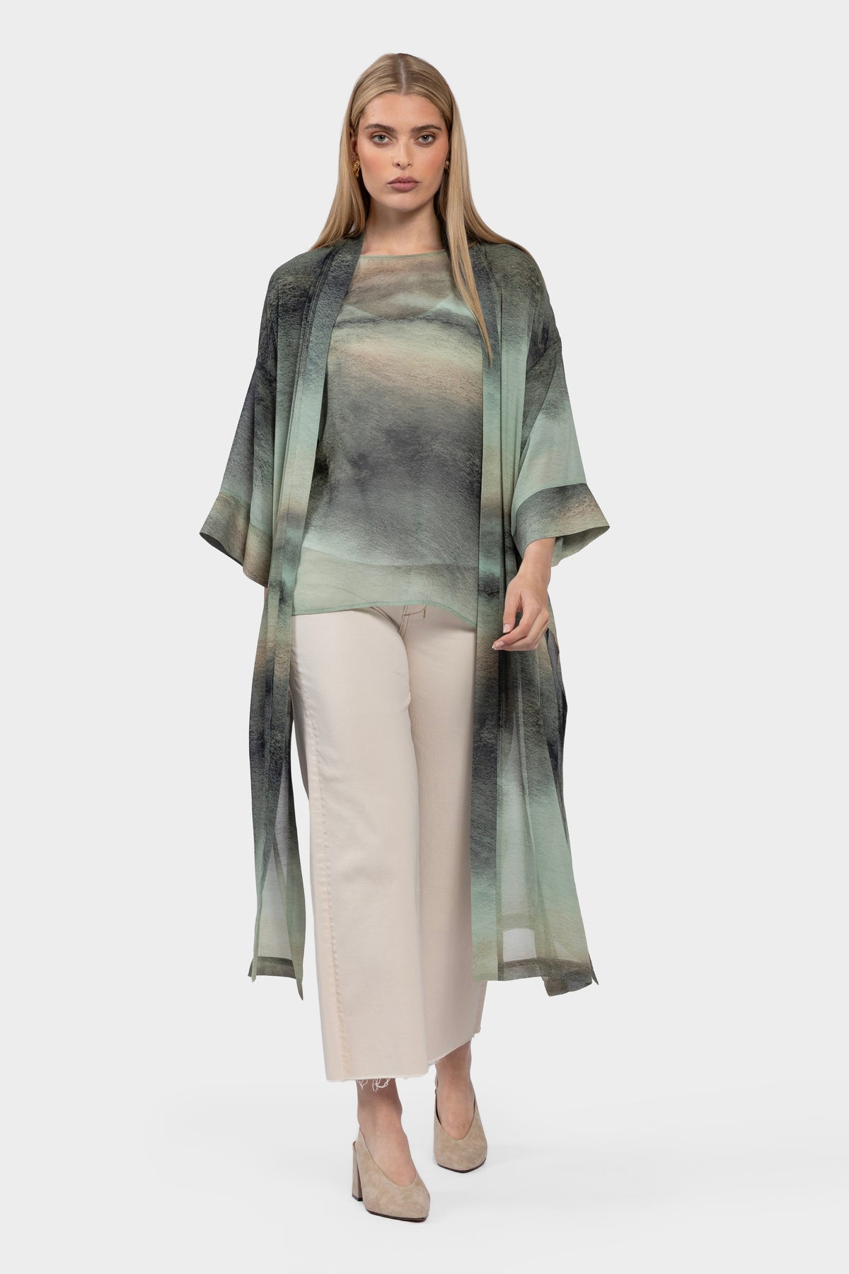 Rhi Kimono