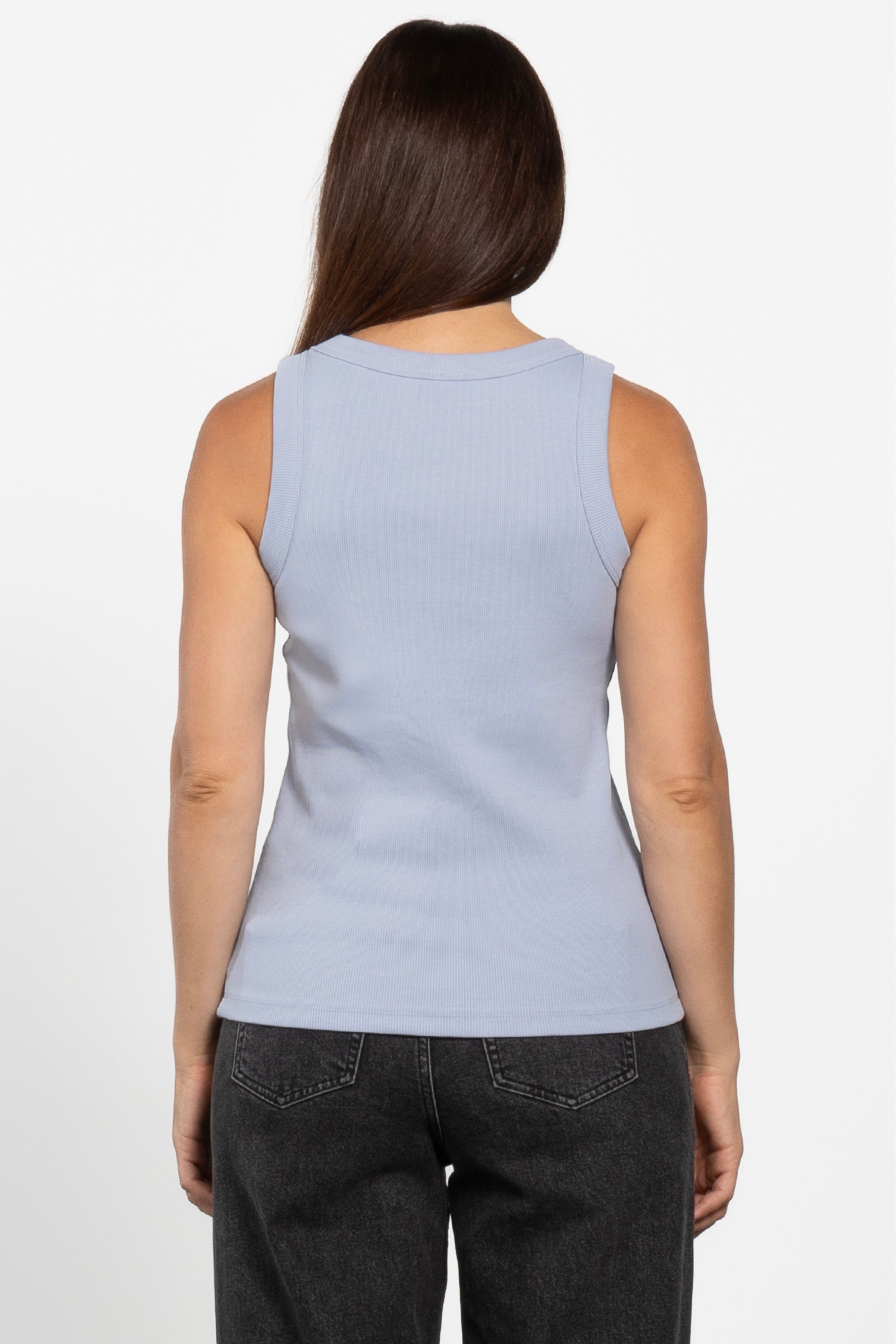 Staple Tank