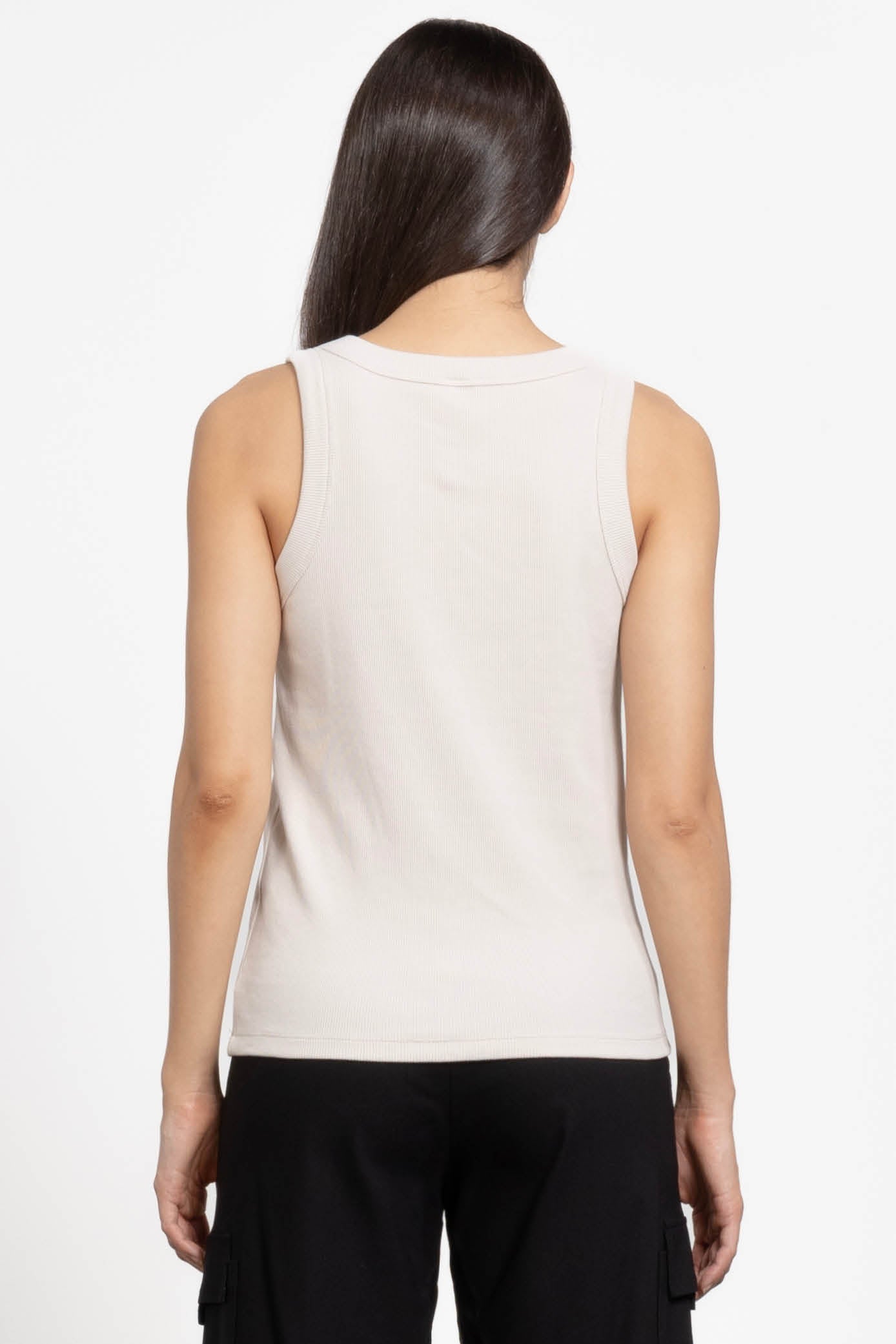 Staple Tank