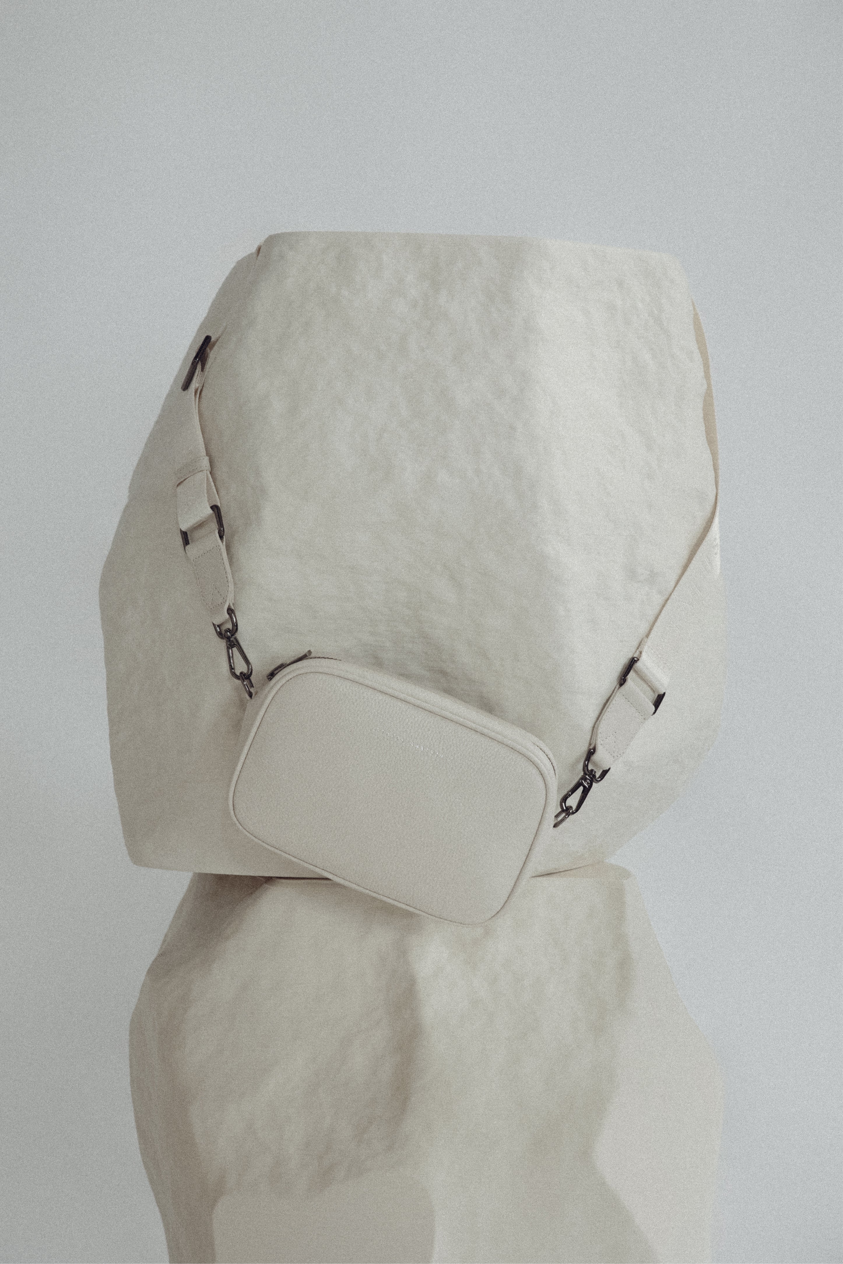 Plunder Crossbody Bag