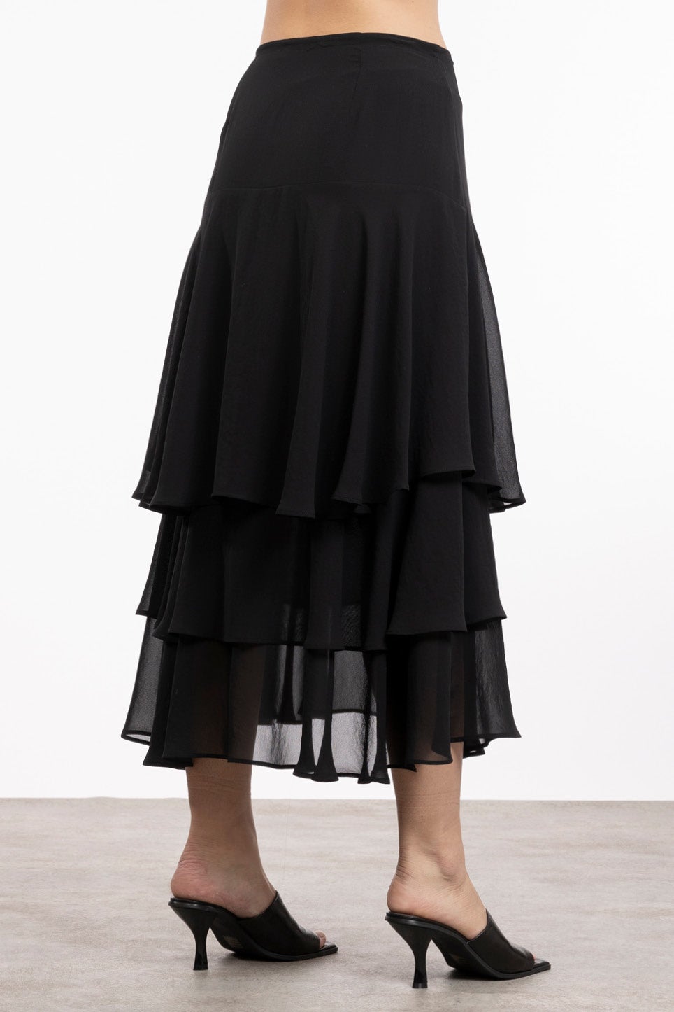 Black ruffle 2025 skirt nz