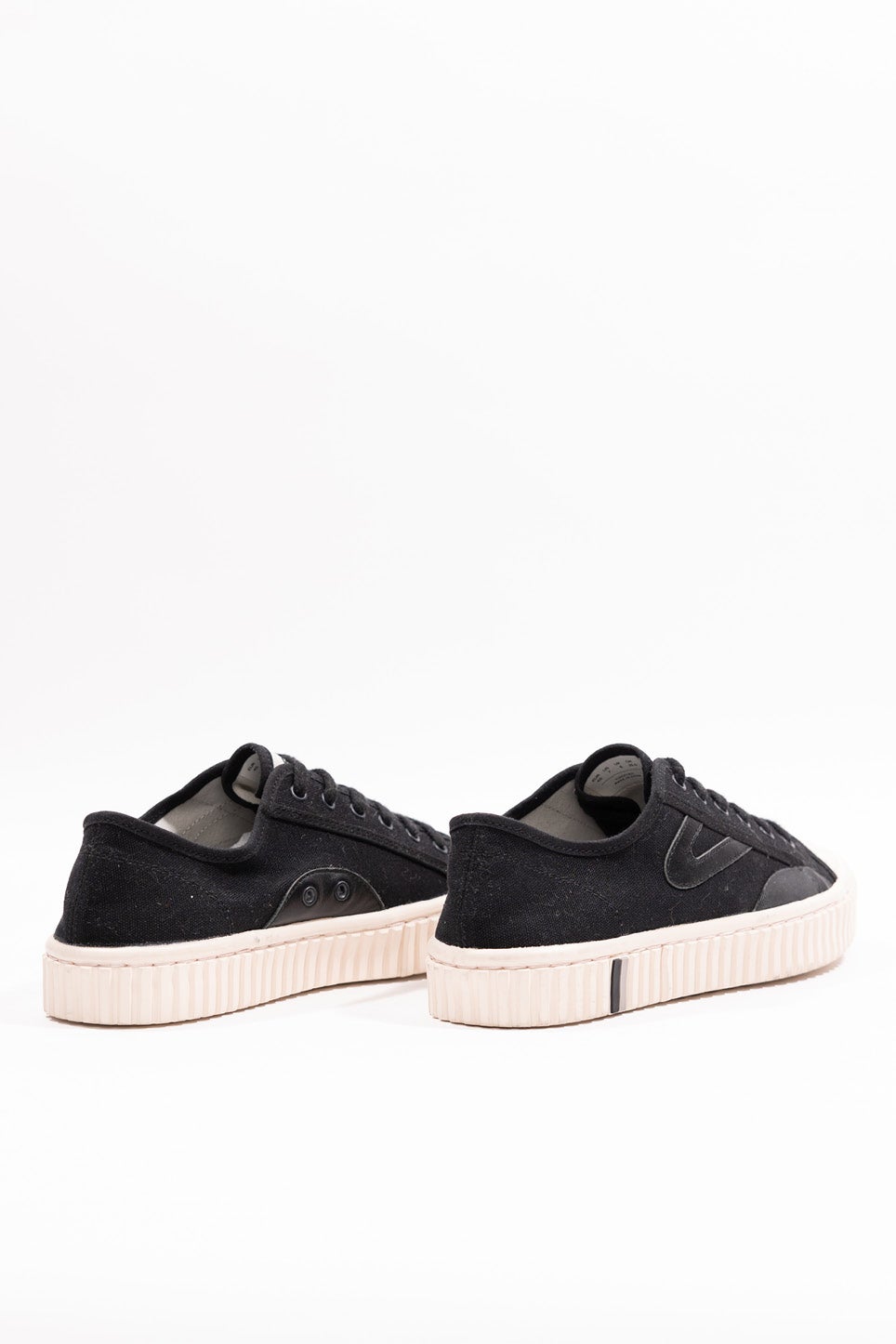 Tretorn cheap platform sneakers