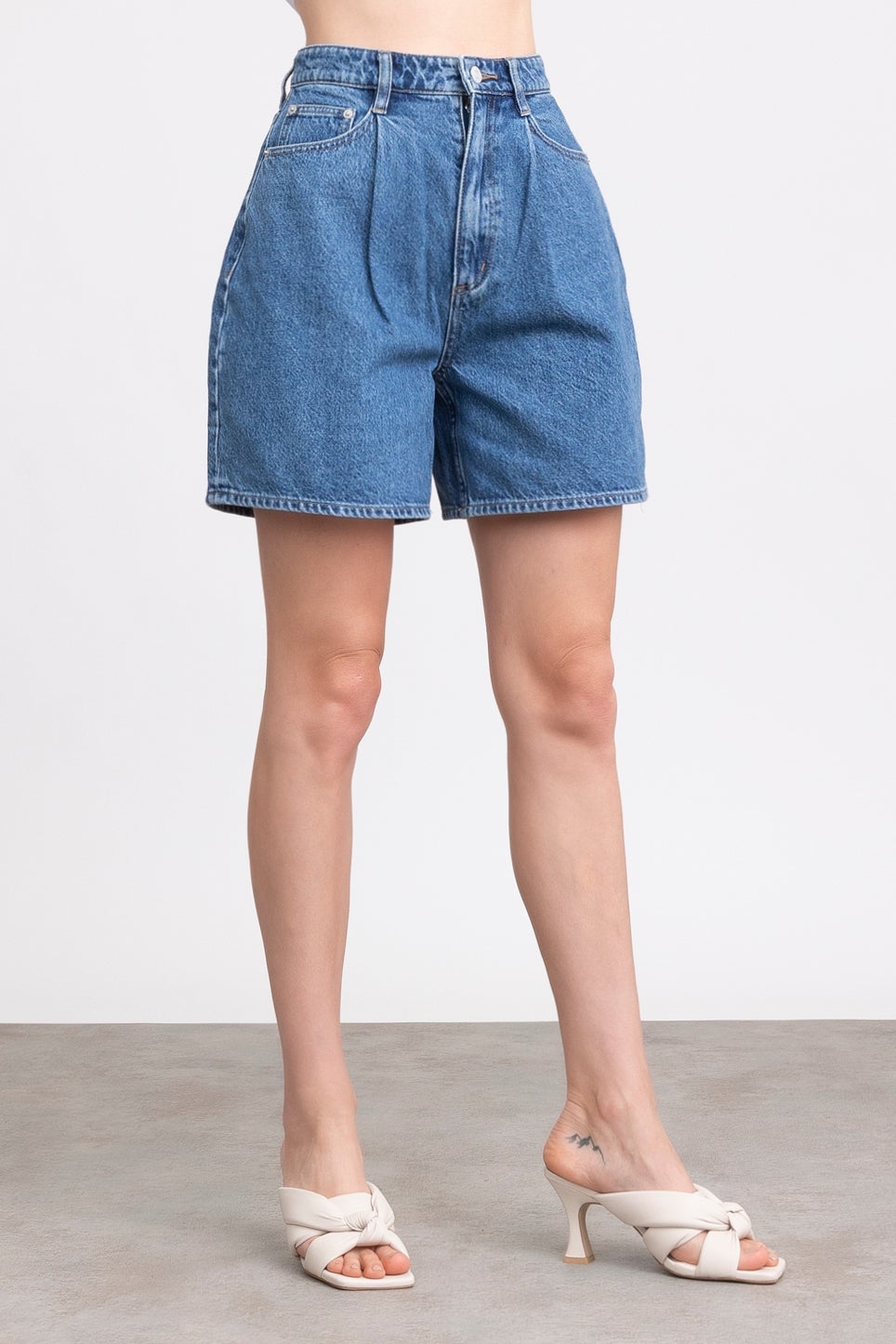 high waisted baggy jean shorts