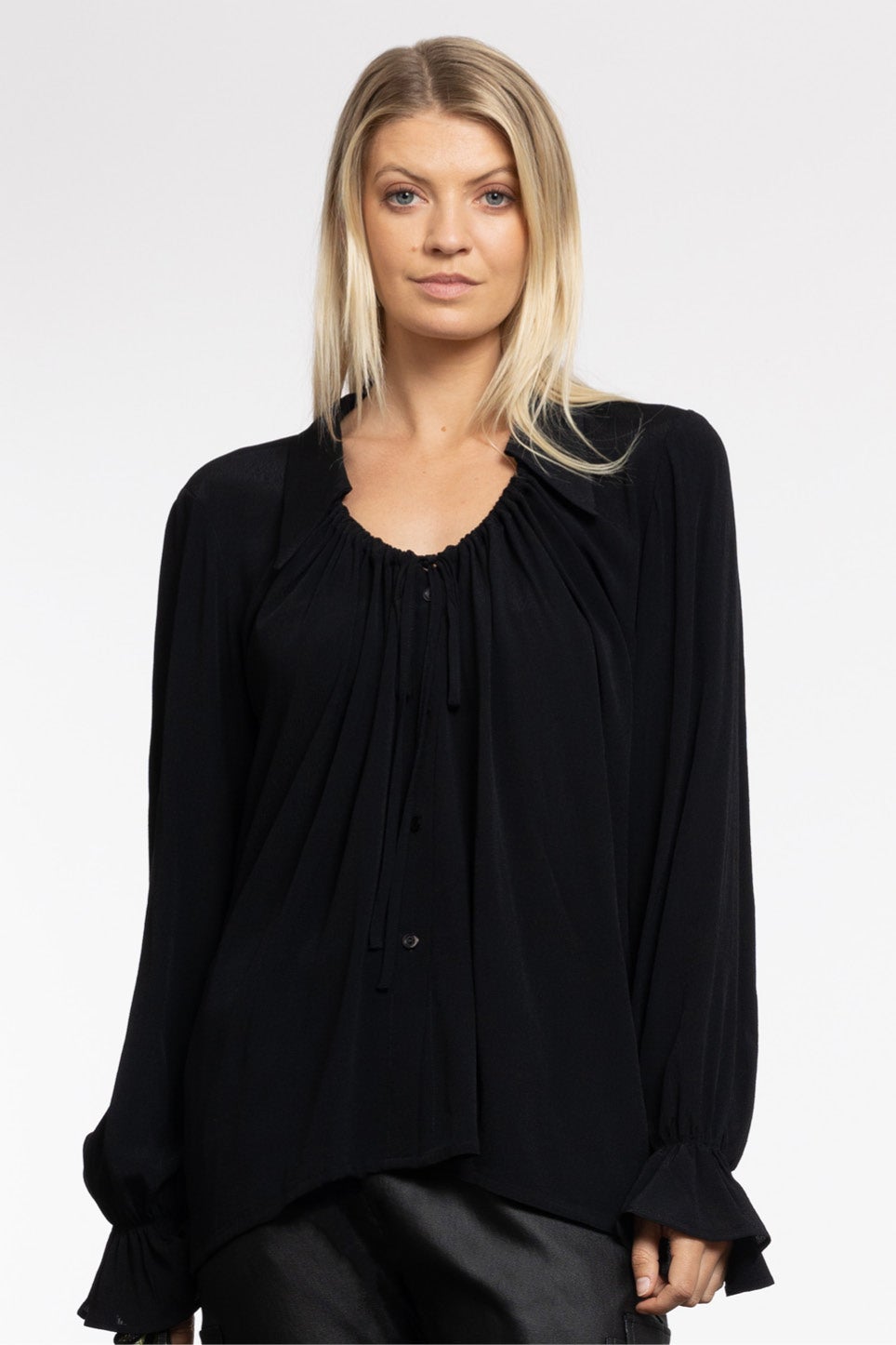 Sabine Blouse in Black | Repertoire